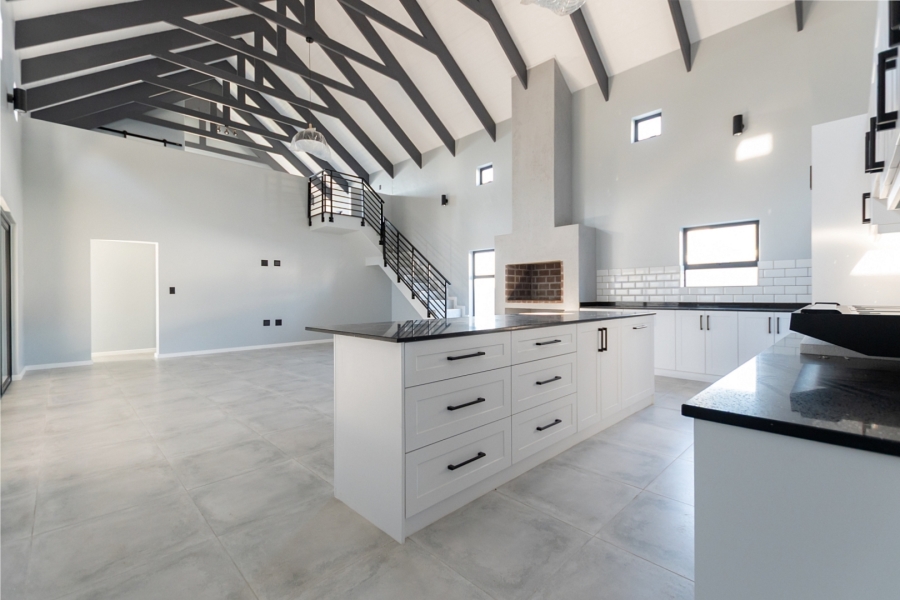 3 Bedroom Property for Sale in Laguna Sands Western Cape